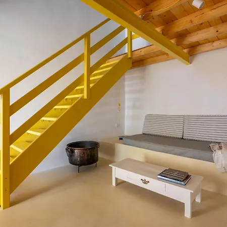 Esperos Petit House Holiday home