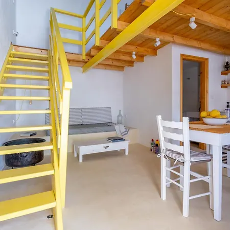 Esperos Petit House