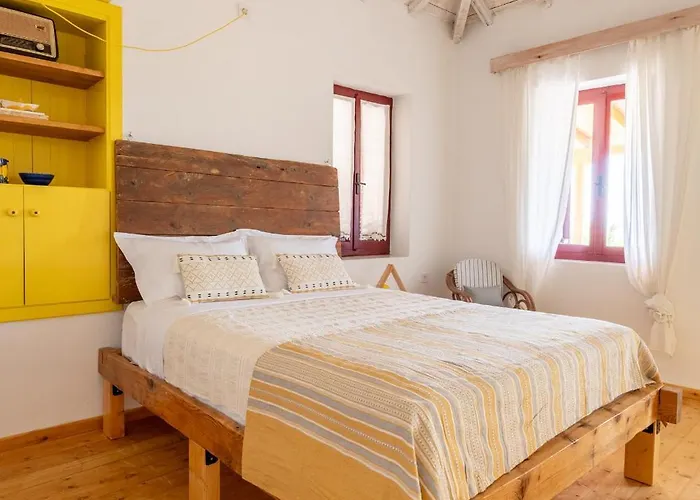 Esperos Petit House Nerotriviá