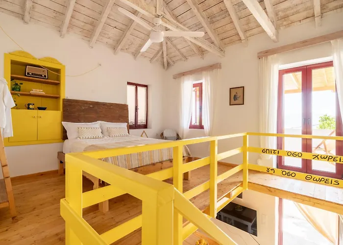 Hébergement de vacances Esperos Petit House Nerotriviá