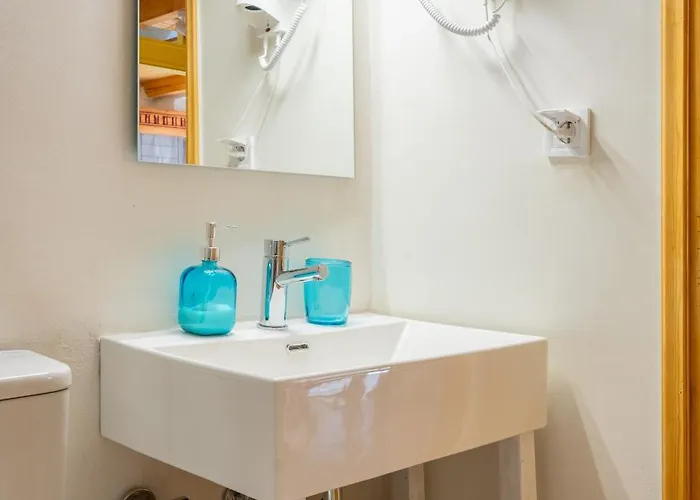 Esperos Petit House Nerotriviá